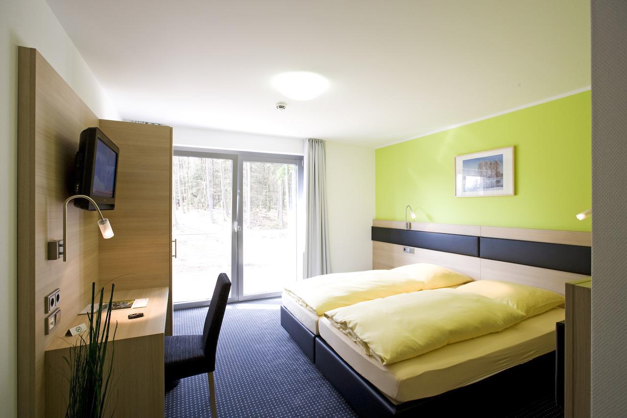 Hotel und Kongresszentrum Wanderath Baar  Zimmer foto