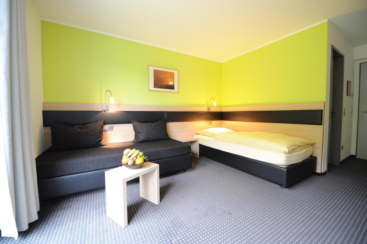 Hotel und Kongresszentrum Wanderath Baar  Zimmer foto